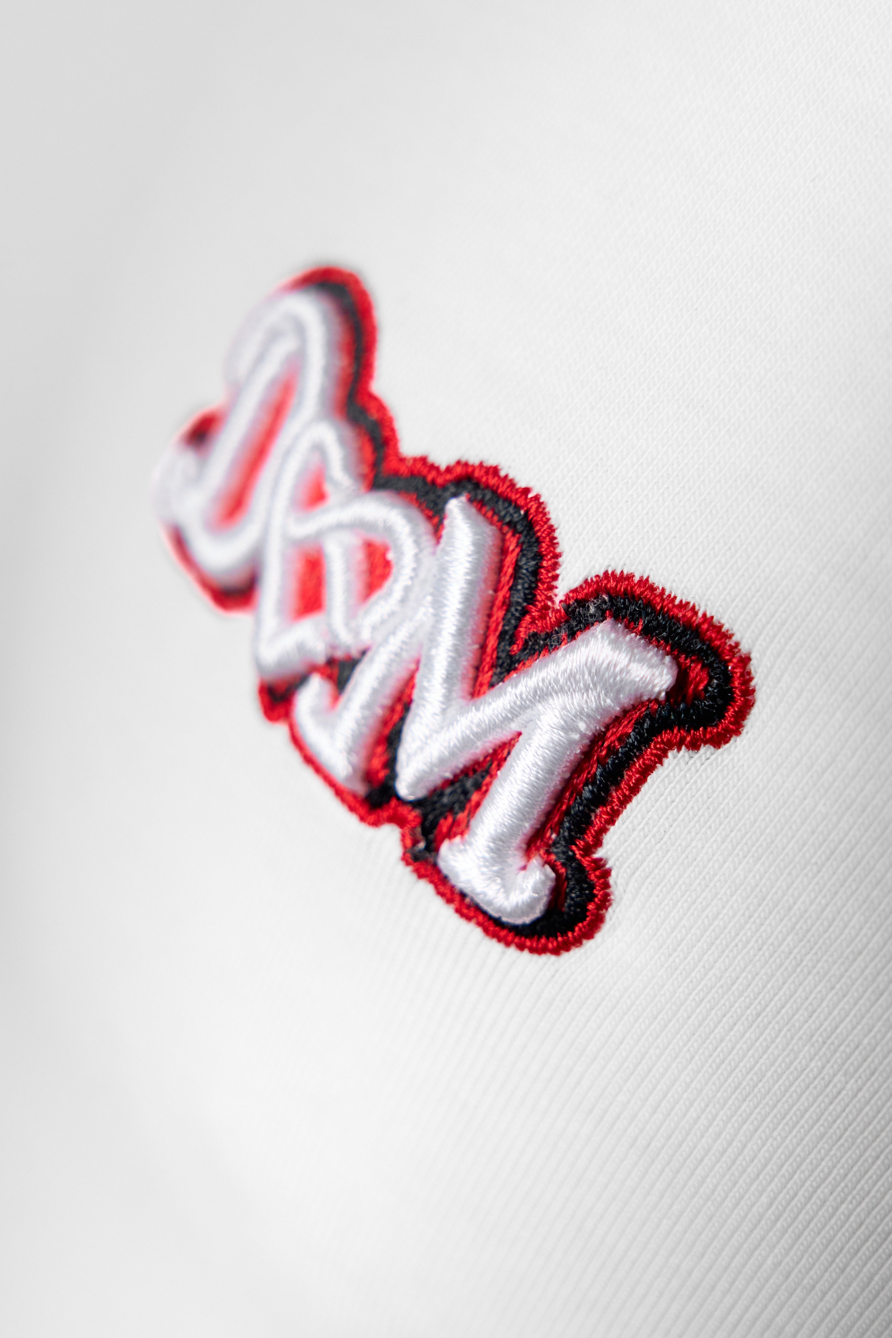 CAMISETA DOM APPAREL THE HONEST HEART WHITE
